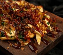 Картофель фри с беконом