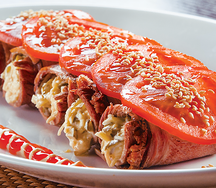 Рулеты из языка с огуречно-сырной начинкой