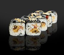 Ролл с угрём