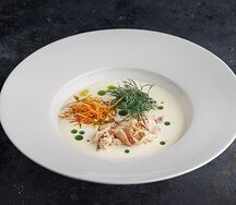 Сливочно-сырный с морепродуктами и беконом