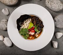 Рамен с морепродуктами