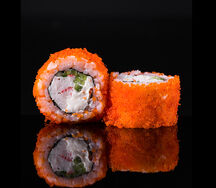 Ролл Калифорния с крабом