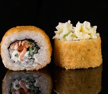 Ролл Чизз салмон Хот