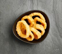 Кольца кальмара во фритюре