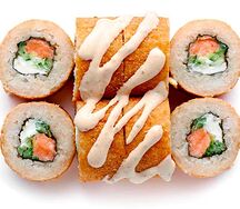 Ролл Цезарь с лососем