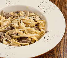 Феттуччине Бефстроганов 