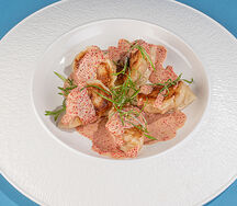 Гедза с лососем