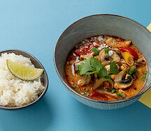 Том ям с курицей