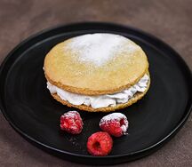 Миндальное пирожное