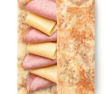 Блин с ветчиной и сыром