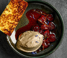 Утиный паштет с фуа-гра