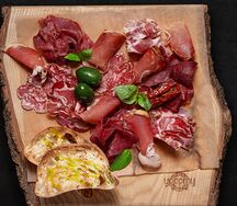 Сет к красному вину