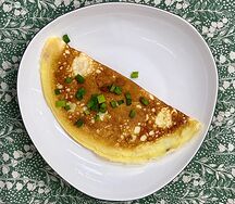 Бризоль (нежный омлет с начинкой из ветчины с сыром)