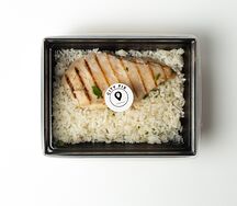 Куриный стейк с рисом