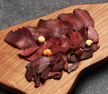 Сыровяленая дичь