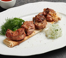 Шашлык из cвинoй шеи