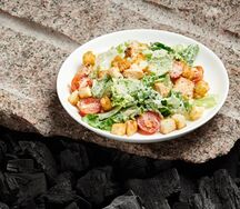 Цезарь с куриным филе