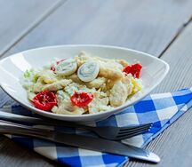 Салат Цезарь с курицей