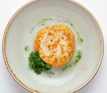 Куриные крокеты с копченым сыром