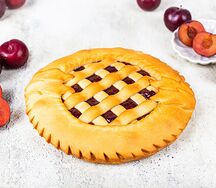 Пирог со сливой постный