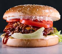 Фирменный M