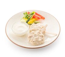 Куриные котлеты с овощными палочками