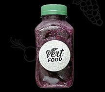 Смузи с черной смородиной, ананасом, бананом и мятой