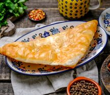 Чебурек с бараниной и говядиной