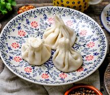 Хинкали с говядиной и свининой жареные