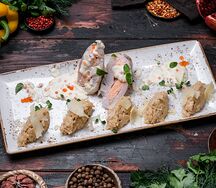 Рыбный дуэт под икорным соусом