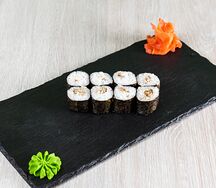 Мини ролл с угрем