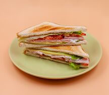 Сэндвич с ветчиной и сыром