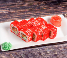 Ролл Калифорния с лососем