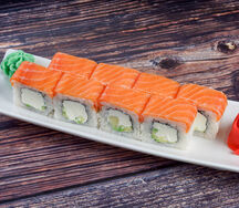 Ролл Филадельфия с авокадо