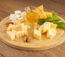 Сырная тарелка