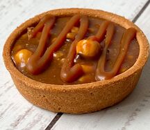 Карамельно-ореховая тарталетка