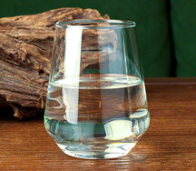 Береза, одуванчик и ромашка