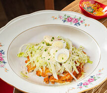 Салат с павловским цыпленком 