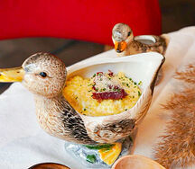 Каша пшенная на сливках с уткой и городецким сыром