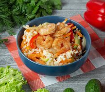 Wok рис с креветками