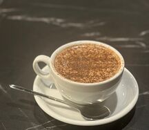 Какао Вишневый тирамису со сливками L