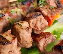 Шашлык из cвинoй шеи