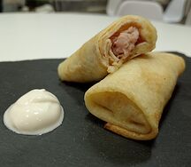 Блинчики с ветчиной и сыром