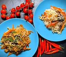 Ланч №3 Удон с курицей и фунчоза с овощами