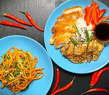 Ланч №4 Донбури и азиатский салат из огурца и моркови с кинзой