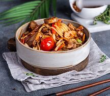 Wok со свининой