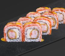 Roll с лососем и креветкой в темпуре №30