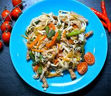 Удон со свининой