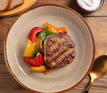 Котлета говяжья с болгарским перцем