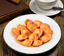 Индейка с беконом в томатном тесте